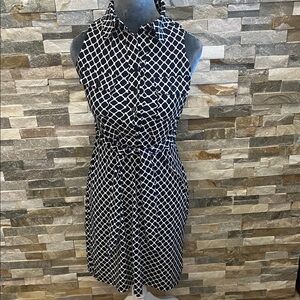 ENFOCUS STUDIO Sleeveless Navy & White Geometric Shirt Dress